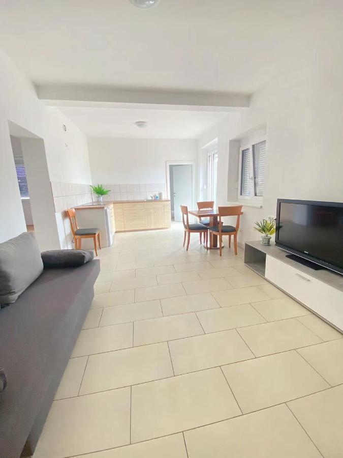 Graz Ferienwohnung Luaran gambar